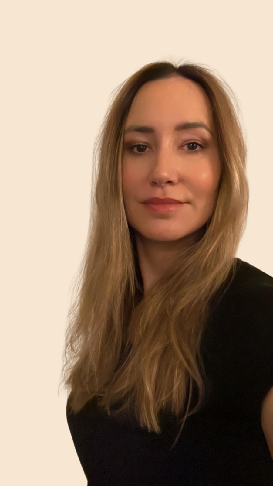 Portrait de la praticienne experte en massage Paris 17ème